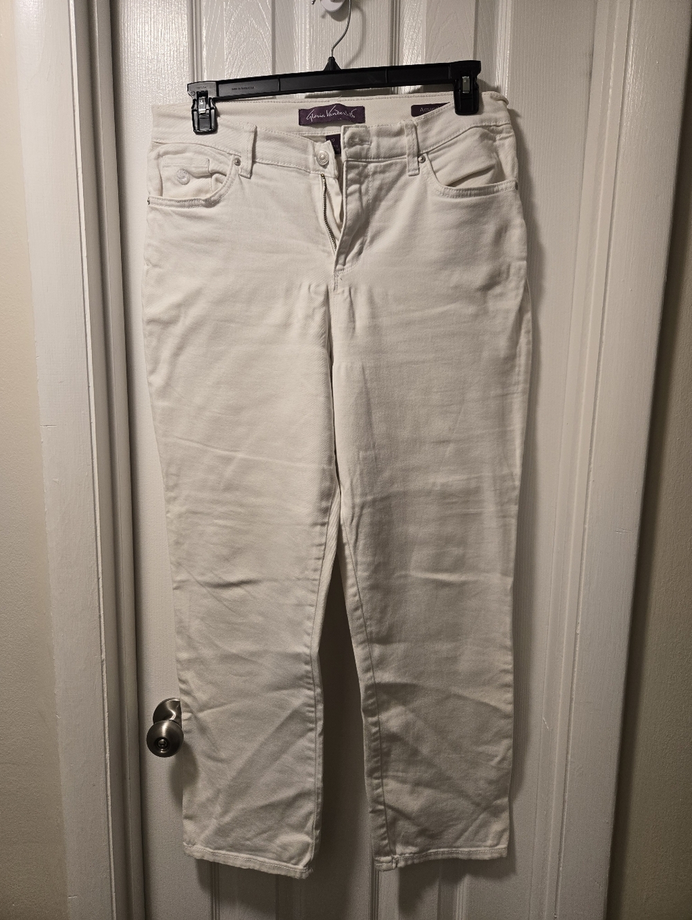 Gloria Vanderbilt Amanda White Straight Leg Women's  Stretchy Jeans Size 12